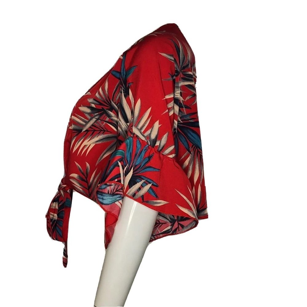 Shein Curve Top Womens Plus Size 1X Red Floral Short Sleeve Crop Tie Front - Picture 2 of 7